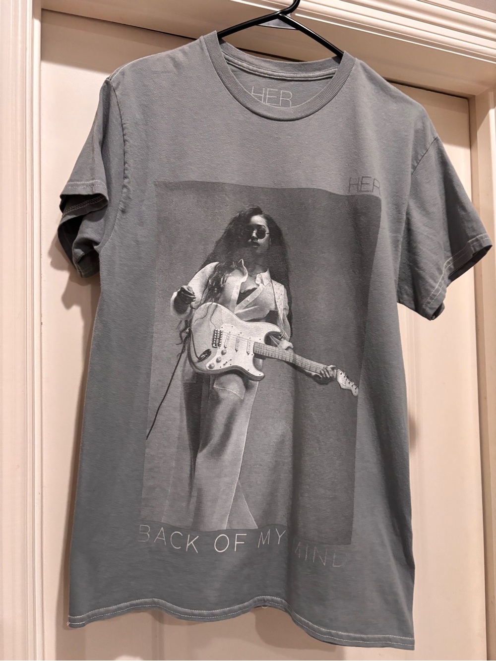 HER Back of My Mind Graphic Tee - Light Gray